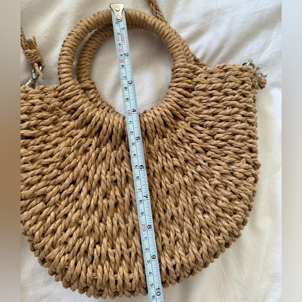 Woven Straw Handbag - Natural - Picture 4 of 5